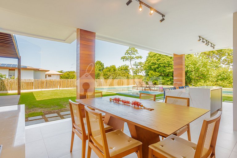PF86 High Standard House with 7 Suites Praia Bella