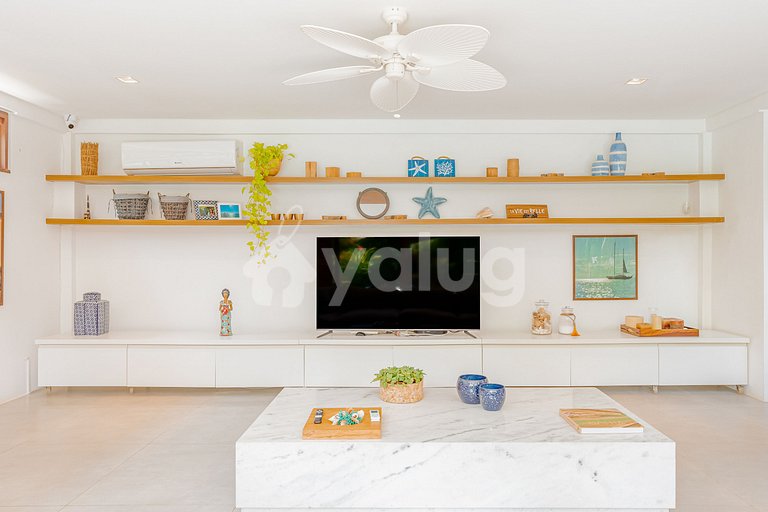 Casa Alto Padrão 4 suítes - Praia do forte.