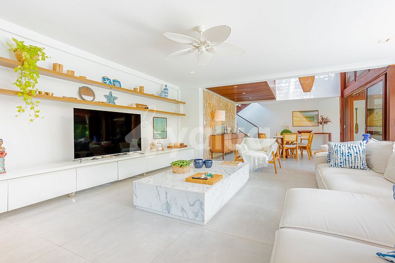 High standard house with 4 suites - Praia do Forte.