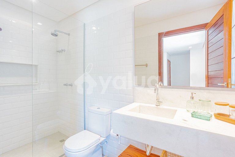 High standard house with 4 suites - Praia do Forte.