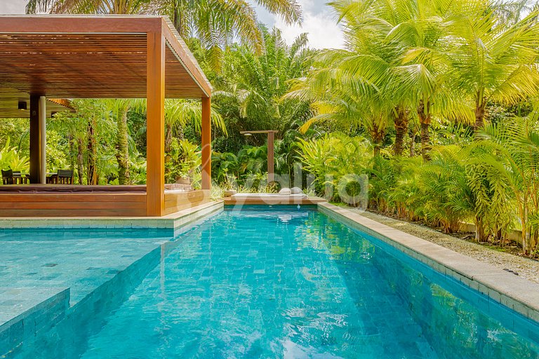 High standard house with 4 suites - Praia do Forte.