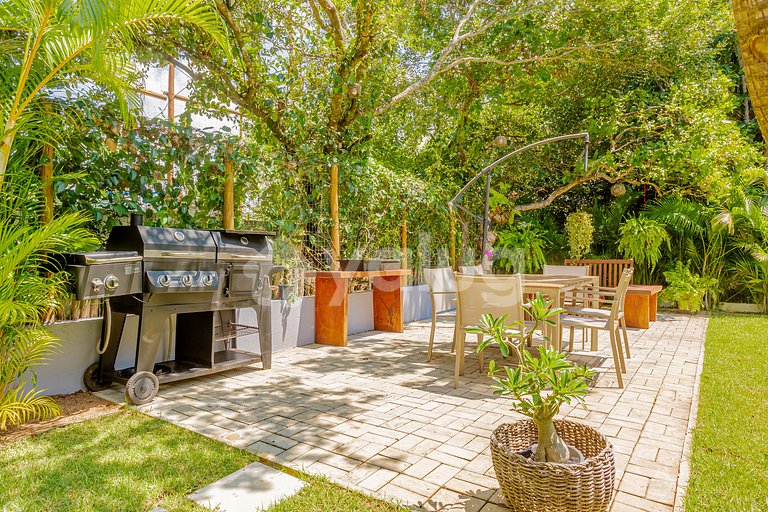 High standard house with 4 suites - Praia do Forte.