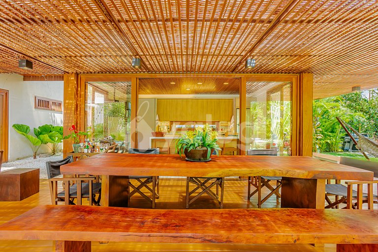 High standard house with 4 suites - Praia do Forte.