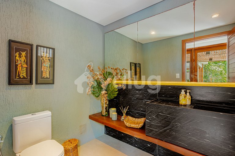 High standard house with 4 suites - Praia do Forte.