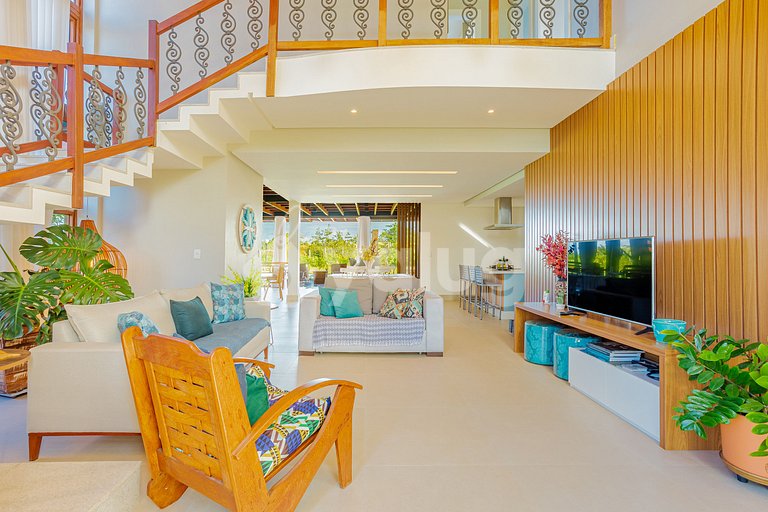 Linda Casa Alto Padrão 4 suítes com piscina Praia do Forte