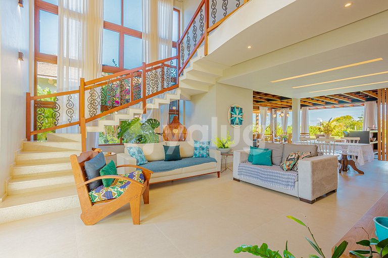 Linda Casa Alto Padrão 4 suítes com piscina Praia do Forte