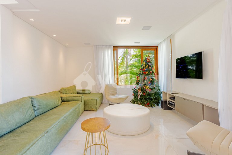 Maravilhosa casa com 6 suítes - Praia do Forte