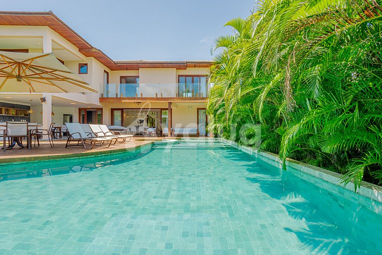 Wonderful house with 6 suites - Praia do Forte