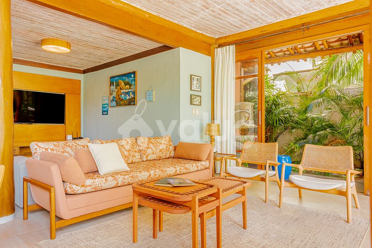 Maravilhosa casa com 5 suítes a 500m do Lord- Praia do Forte
