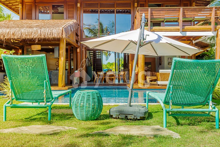 Maravilhosa casa com 5 suítes a 500m do Lord- Praia do Forte