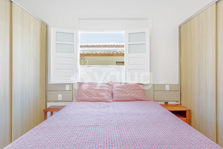 Linda casa com 4 suítes a 400m da praia de Guarajuba