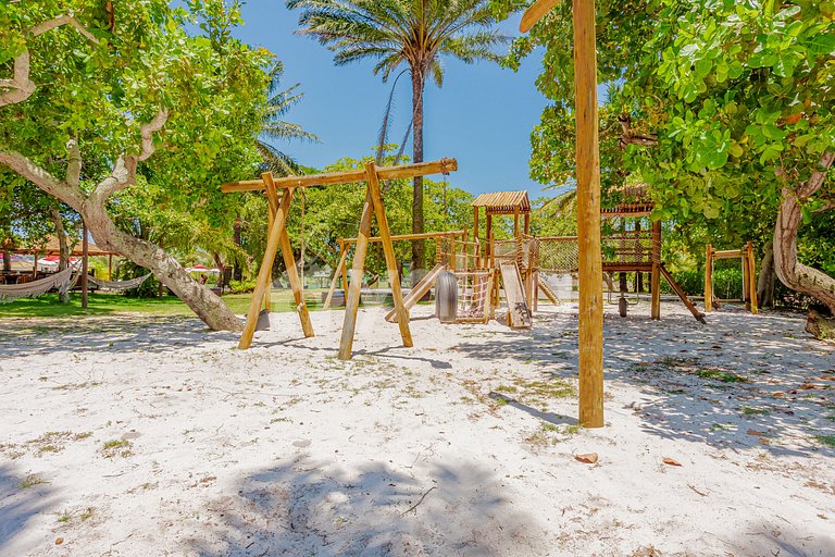 Excellent 4-Suite House, Right on the Beach - Busca Vida