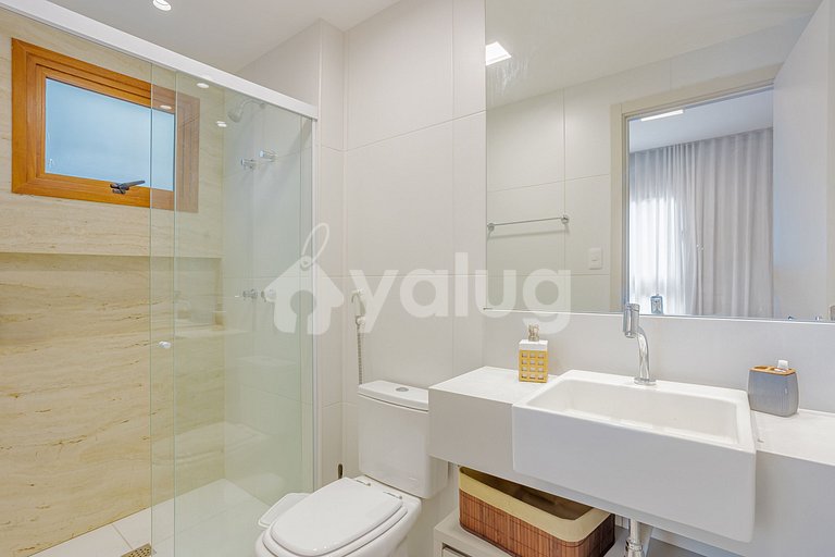 Excellent house right on the sand with 4 suites - Itacimirim