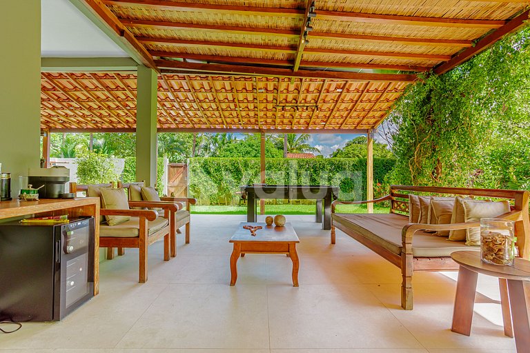 Amazing House with Pool - Busca Vida