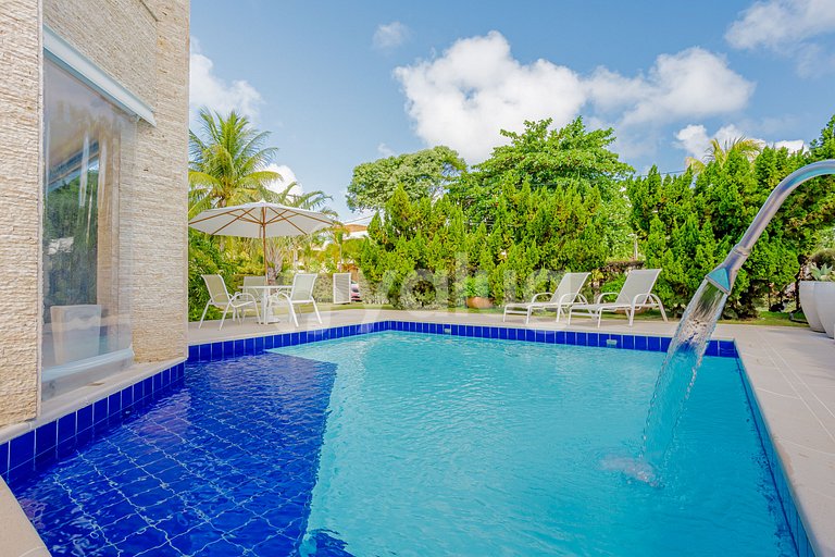 Maravillosa casa con piscina y 4 suites - Guarajuba