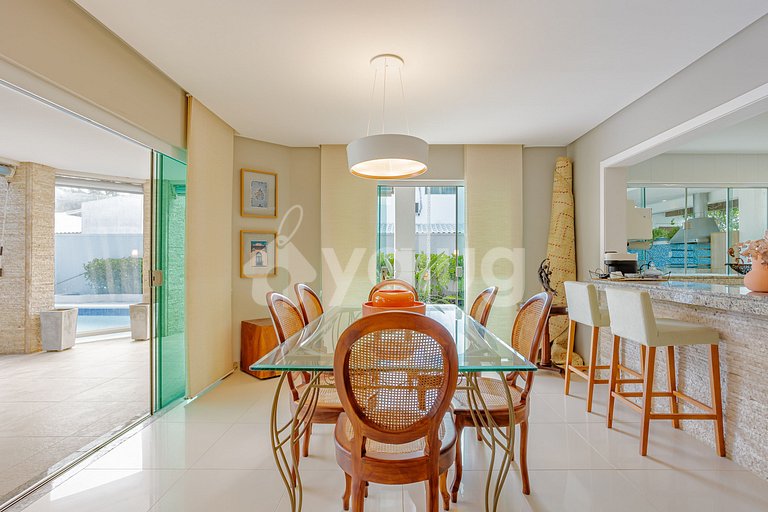 Maravillosa casa con piscina y 4 suites - Guarajuba