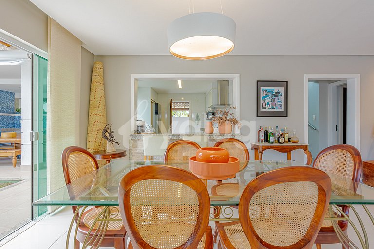 Maravillosa casa con piscina y 4 suites - Guarajuba