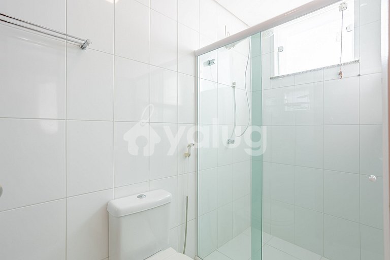 Maravillosa casa con piscina y 4 suites - Guarajuba