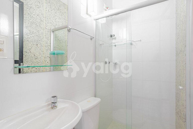 Maravillosa casa con piscina y 4 suites - Guarajuba