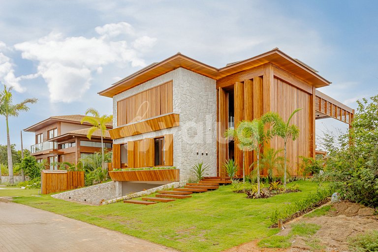 Wonderful Mansion with Pool and 7 Suites - Praia do Forte