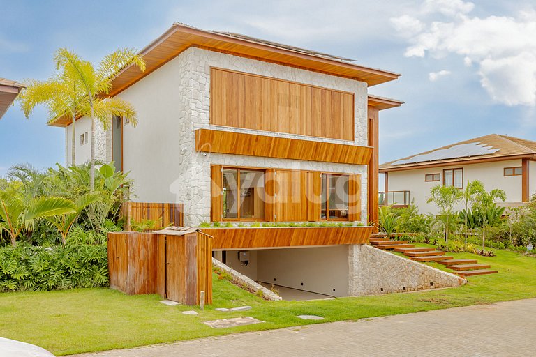 Wonderful Mansion with Pool and 7 Suites - Praia do Forte