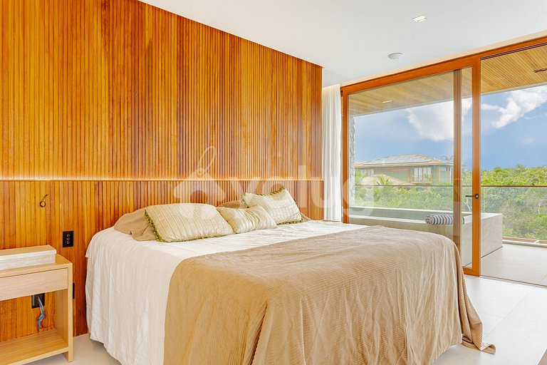 Wonderful Mansion with Pool and 7 Suites - Praia do Forte
