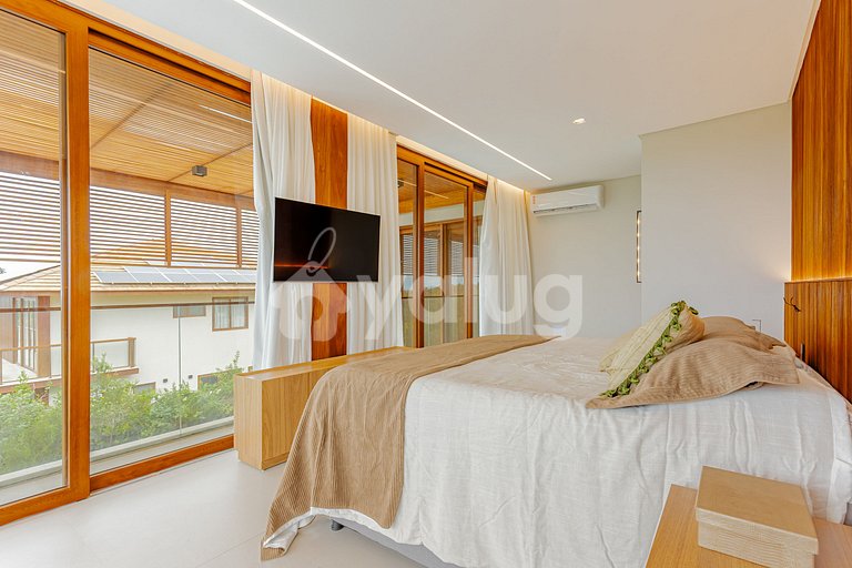 Wonderful Mansion with Pool and 7 Suites - Praia do Forte