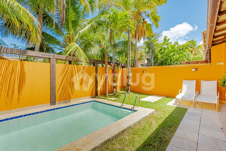 Excelente casa com piscina a 350m da praia - Itacimirim