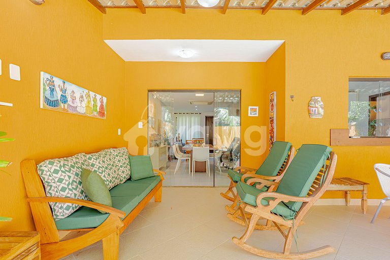 Excelente casa com piscina a 350m da praia - Itacimirim