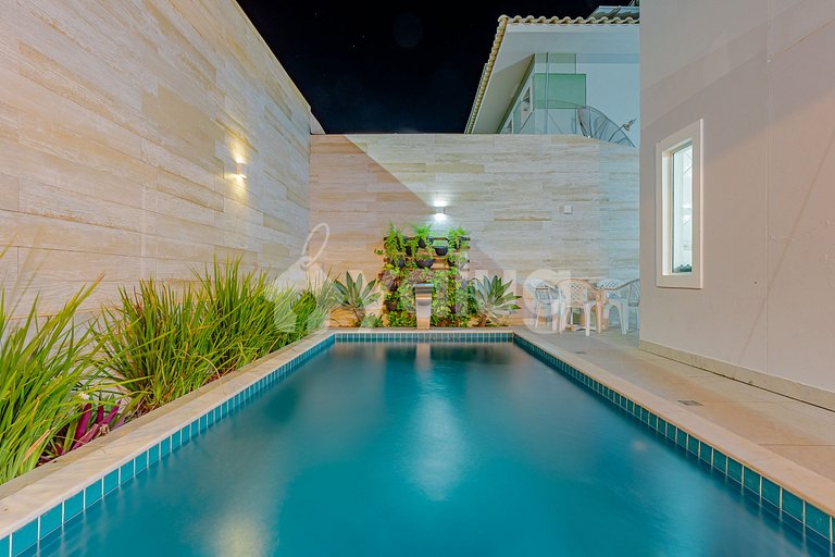 Excelente Casa de 4 Dormitorios en Guarajuba con Piscina y W