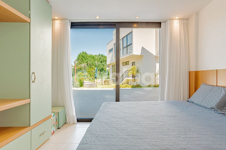 Wonderful Apt 3/4, Foot in the Sand
