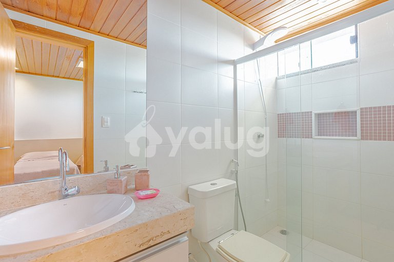 Excellent Beachfront Apartment with 4 Suites - Itacimirim
