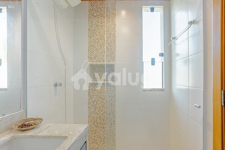 Excelente Apartamento Pé na Areia com 4 Suítes - Itacimirim