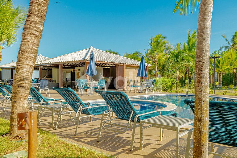 Excelente Apartamento Pé na Areia com 4 Suítes - Itacimirim