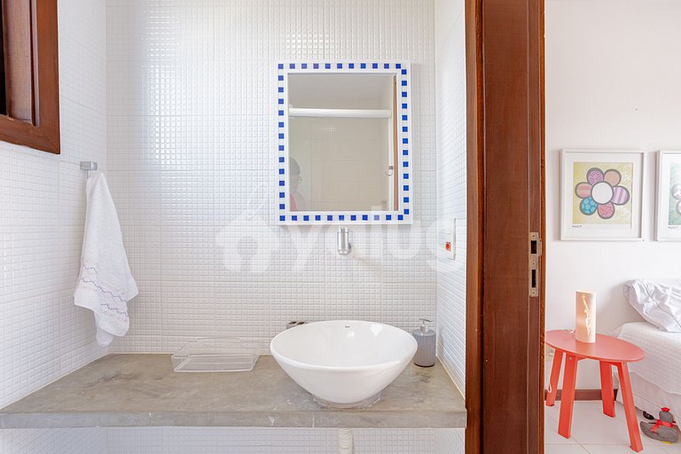 Ótimo apartamento pé na areia com 3 suítes - Itacimirim