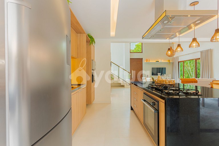 Great House with 6 suites and Swimming Pool - Praia do Forte