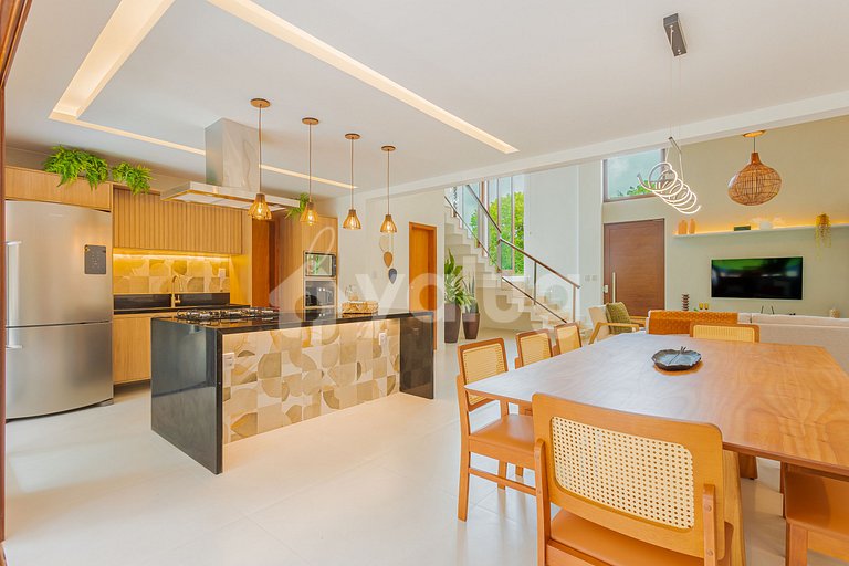 Maravilhosa Casa com 6 suítes e Piscina - Praia do Forte