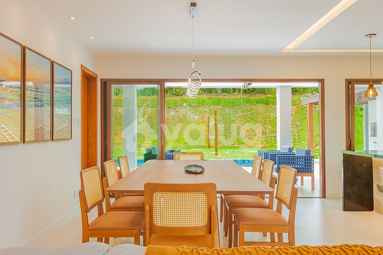 Maravilhosa Casa com 6 suítes e Piscina - Praia do Forte