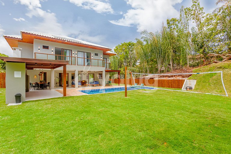 Maravilhosa Casa com 6 suítes e Piscina - Praia do Forte
