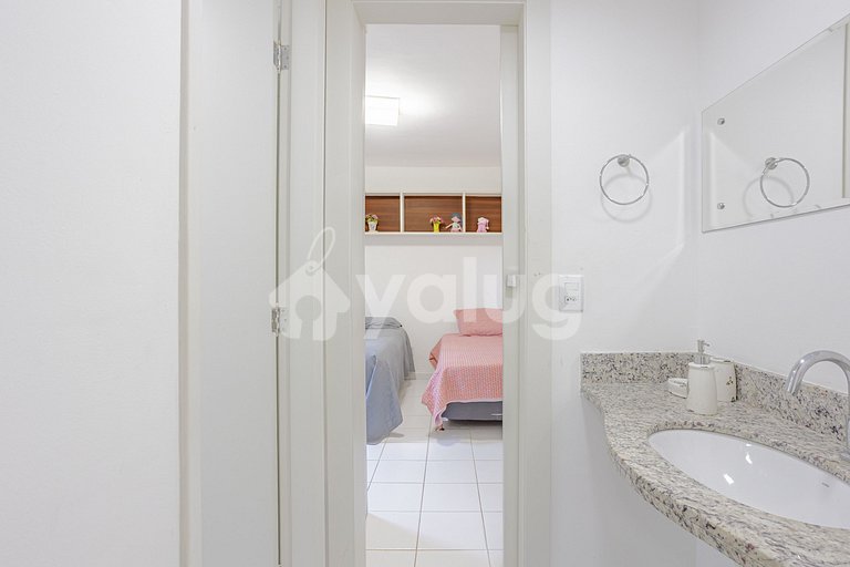 Maravilhoso apartamento com 3 suítes - Guarajuba