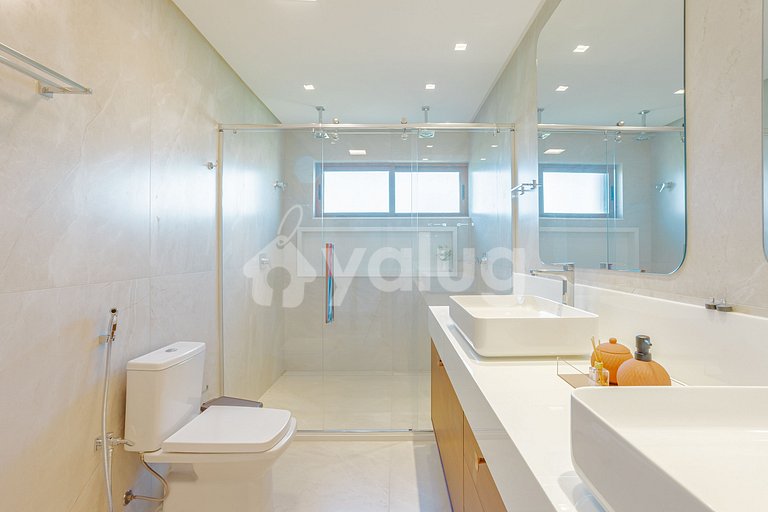 Wonderful House with 5 Suites and Pool - Praia do Forte