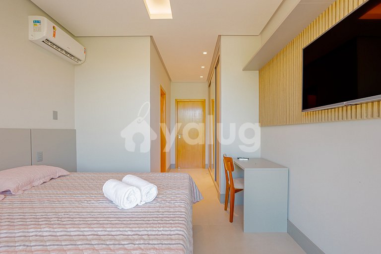 Wonderful House with 5 Suites and Pool - Praia do Forte