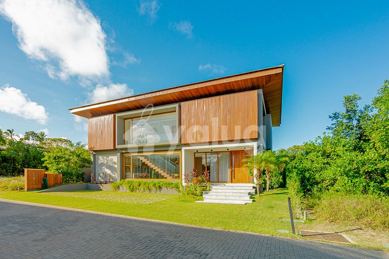 Maravilhosa Casa com 5 Suítes e Piscina - Praia do Forte