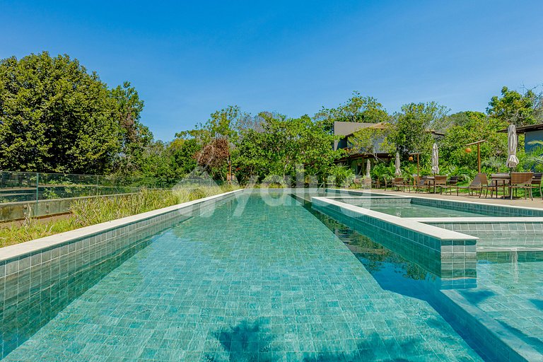 Maravilhosa casa com 2 suítes e 1 quarto - Praia do Forte