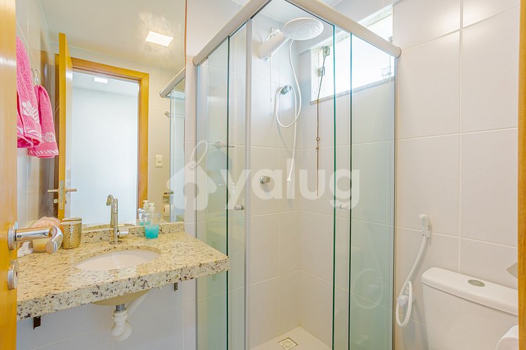 Hermoso apartamento frente al mar con 4 suites - Itacimirim