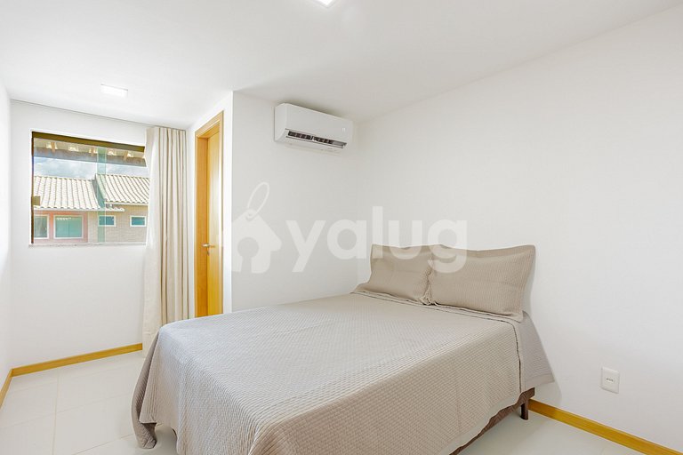 Lindo Apartamento Pé na Areia com 4 Suítes - Itacimirim