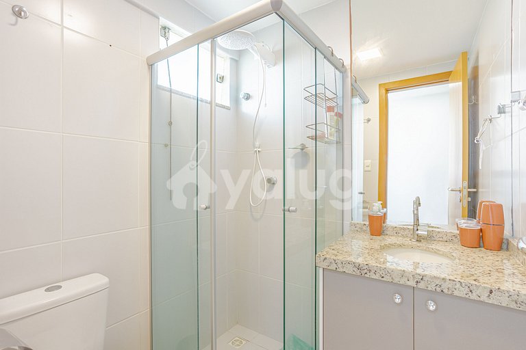 Hermoso apartamento frente al mar con 4 suites - Itacimirim