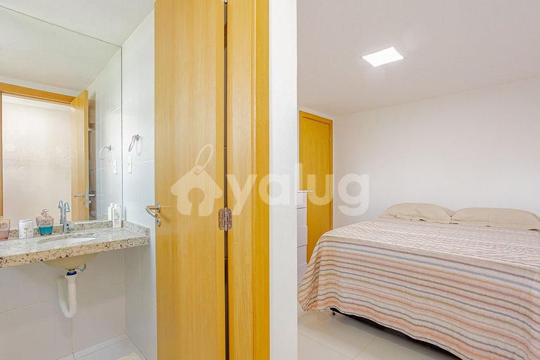 Beautiful Beachfront Apartment with 4 Suites - Itacimirim