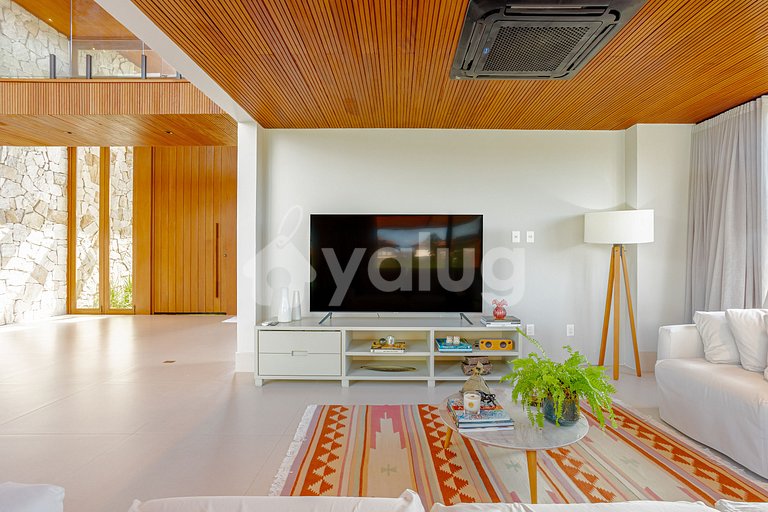 Linda Mansão com 5 Suítes e Piscina - Praia do Forte