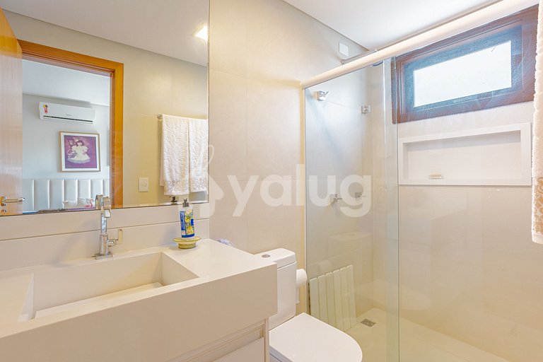 House 05 Suites with Diarist - Praia do Forte